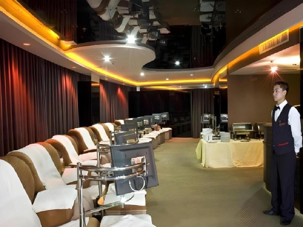 Galaxy Hotel Kuangcsou Kültér fotó